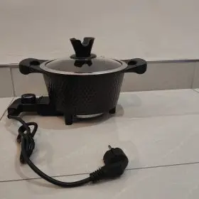 electric travel pot with lid and temperature contr