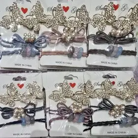 2 hairbands and butterfly clip