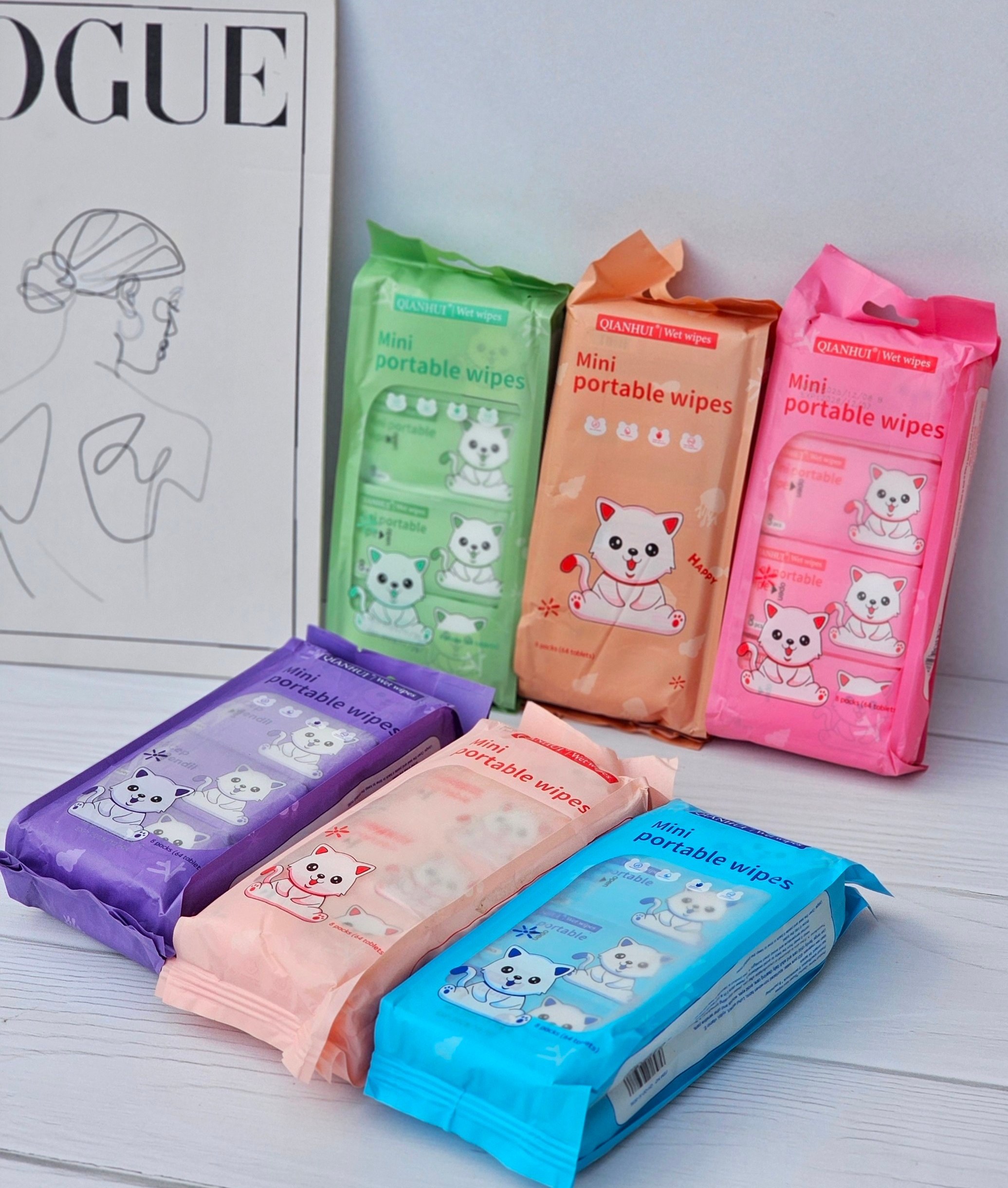 Pack of 8 Wet Wipes 64 Wipes