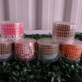 100 Assorted Mini Cupcake Cups 9cm
